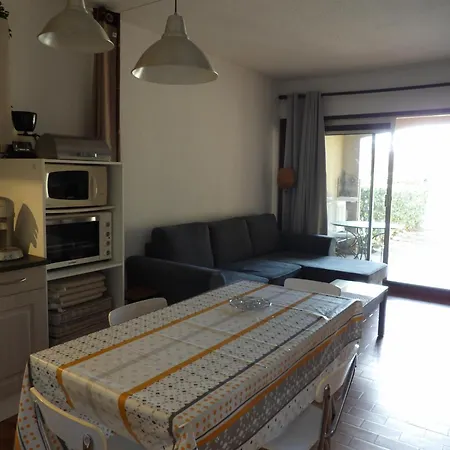 Apartment 4 Personnes Avec Terrasse Au Golf De St Cyprien *