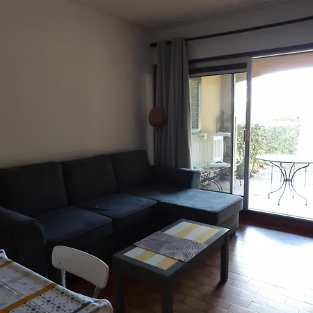 4 Personnes Avec Terrasse Au Golf De St Cyprien * Saint-Cyprien (Pyrenees-Orientales)