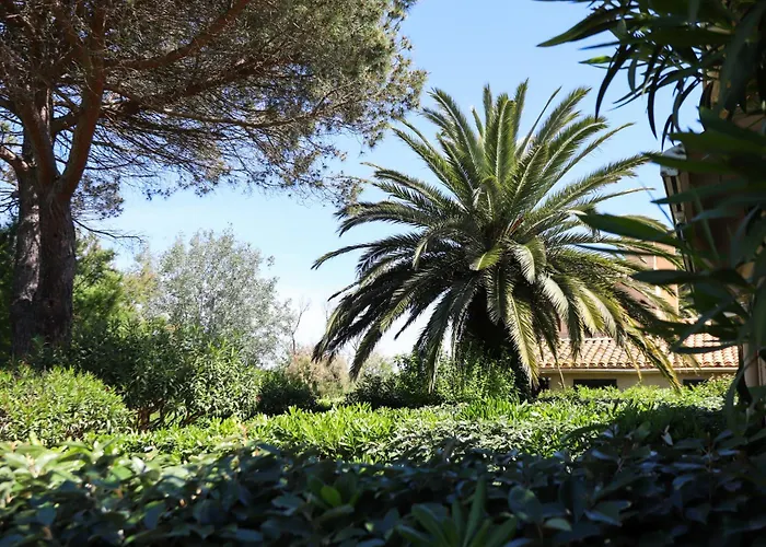 Appartement 4 Personnes Avec Terrasse Au Golf De St Cyprien Saint-Cyprien (Pyrenees-Orientales)