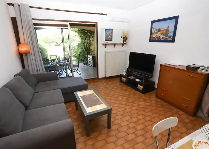 4 Personnes Avec Terrasse Au Golf De St Cyprien Appartement Saint-Cyprien (Pyrenees-Orientales)