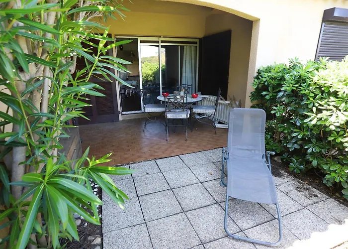 4 Personnes Avec Terrasse Au Golf De St Cyprien * Saint-Cyprien (Pyrenees-Orientales)